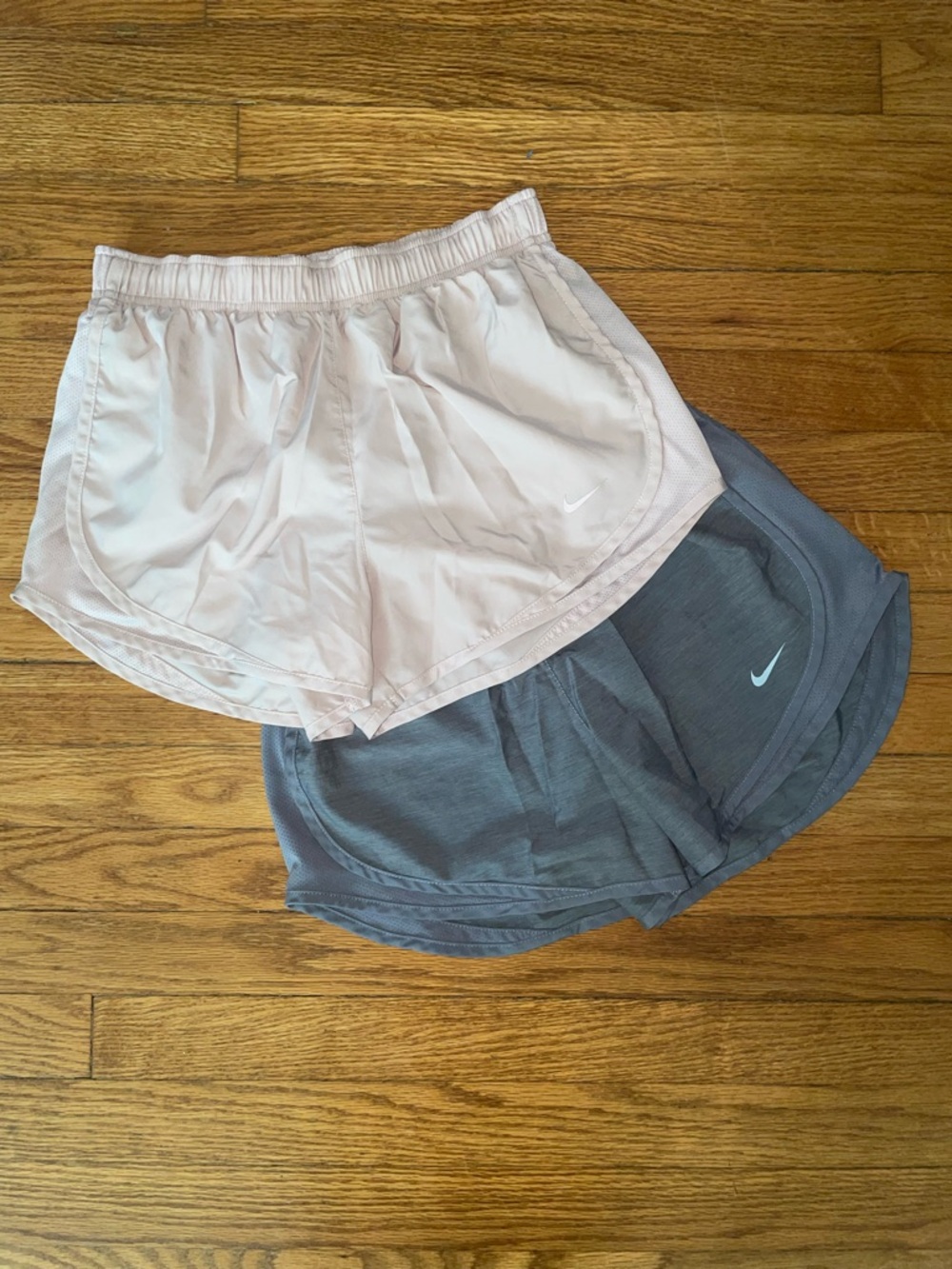 Nike Women's Running Shorts Set - Blush & Charcoal Gray